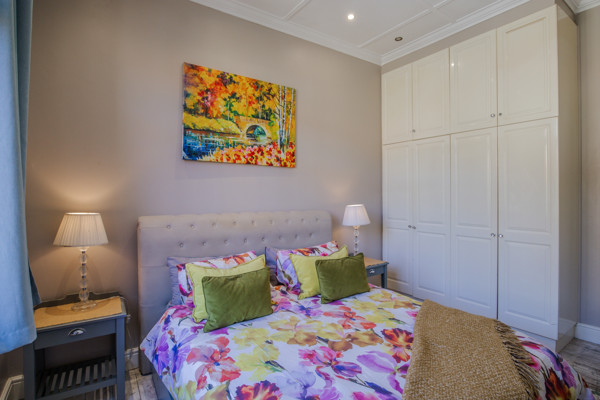 1 Bedroom Property for Sale in Sea Point Western Cape